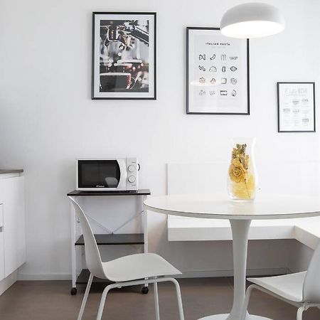 White Suite Trastevere - Topcollection Рим Экстерьер фото